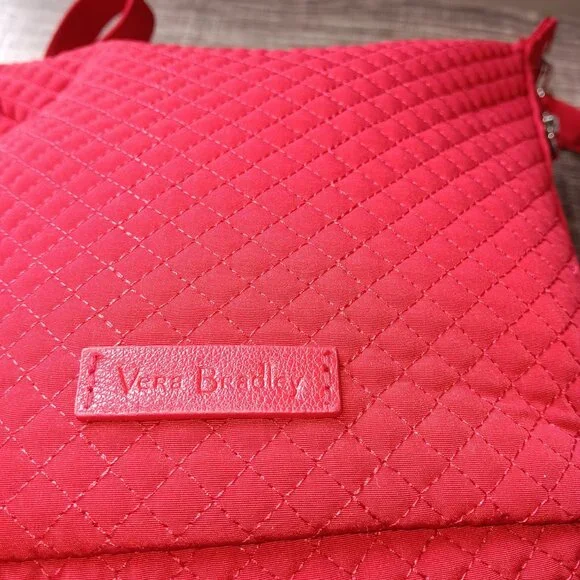 Vera Bradley True Red Quilted Crossbody Bag - Picture 3 of 5